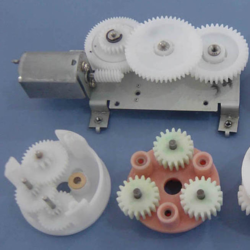 PLASTICGEAR1 